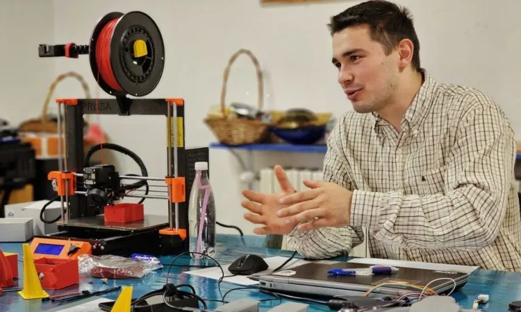 IUS Öğrencisi Damir Hanić Saraybosna'daki Hava Kirliliğine Çözüm Buluyor